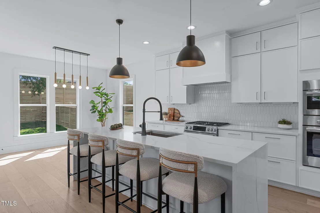 Photo of 1016 Addison Place