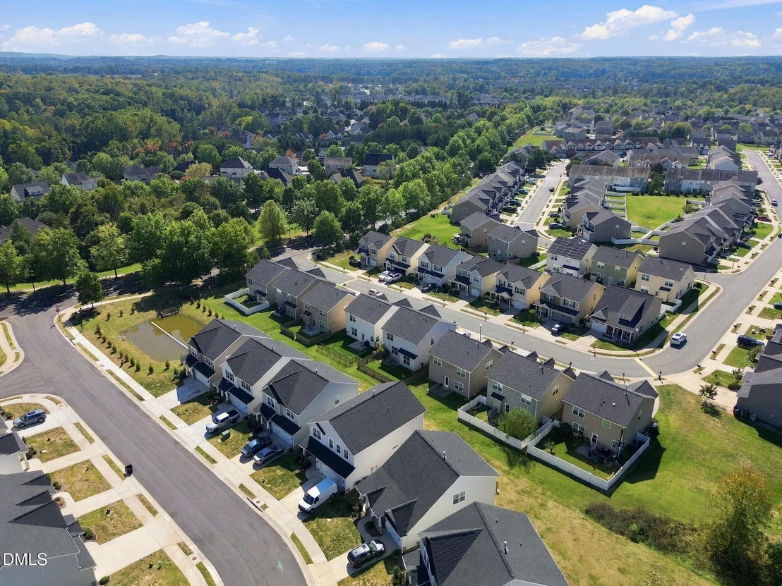 Photo of 2170 Campbell Loop