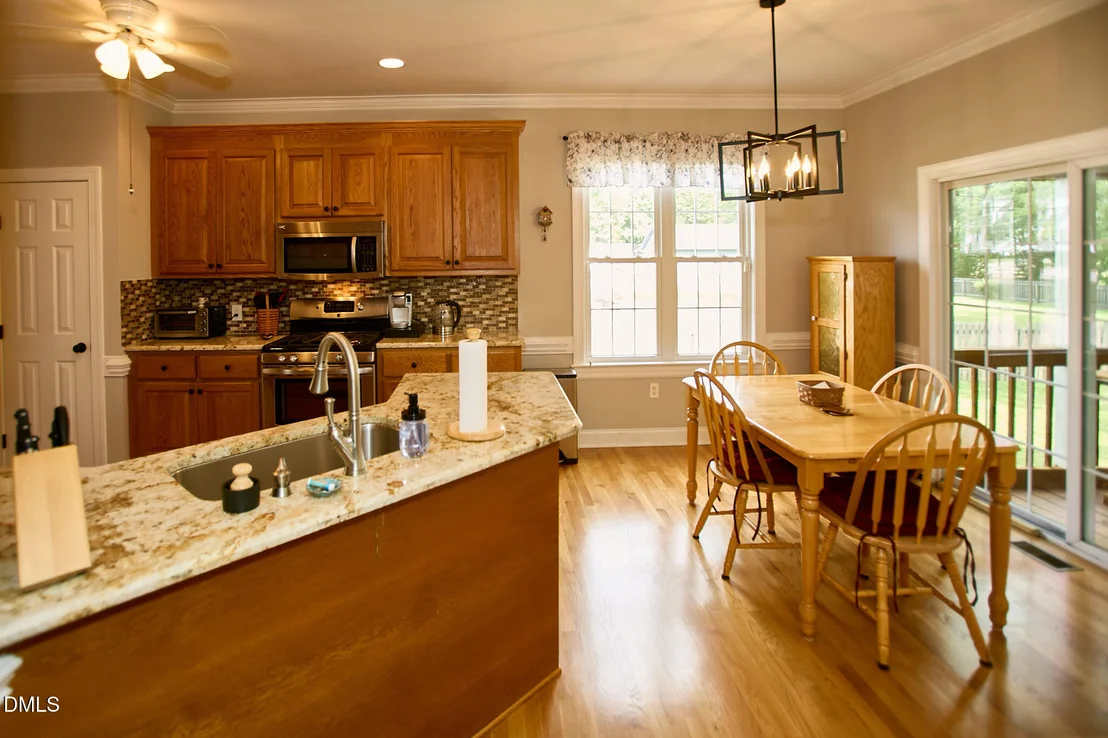 Photo of 4530 Dewfield Drive N