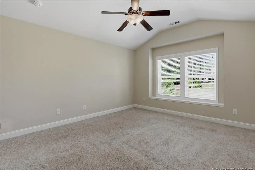 Photo of 31 Waterside Circle