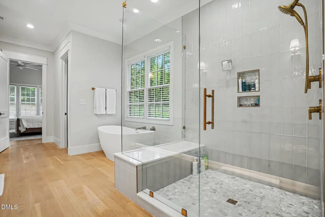 Photo of 3312 Milton Road