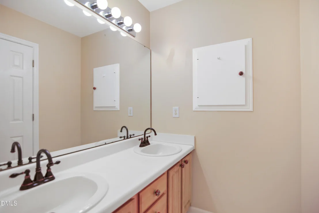 Photo of 110 Eagle Stone Ridge