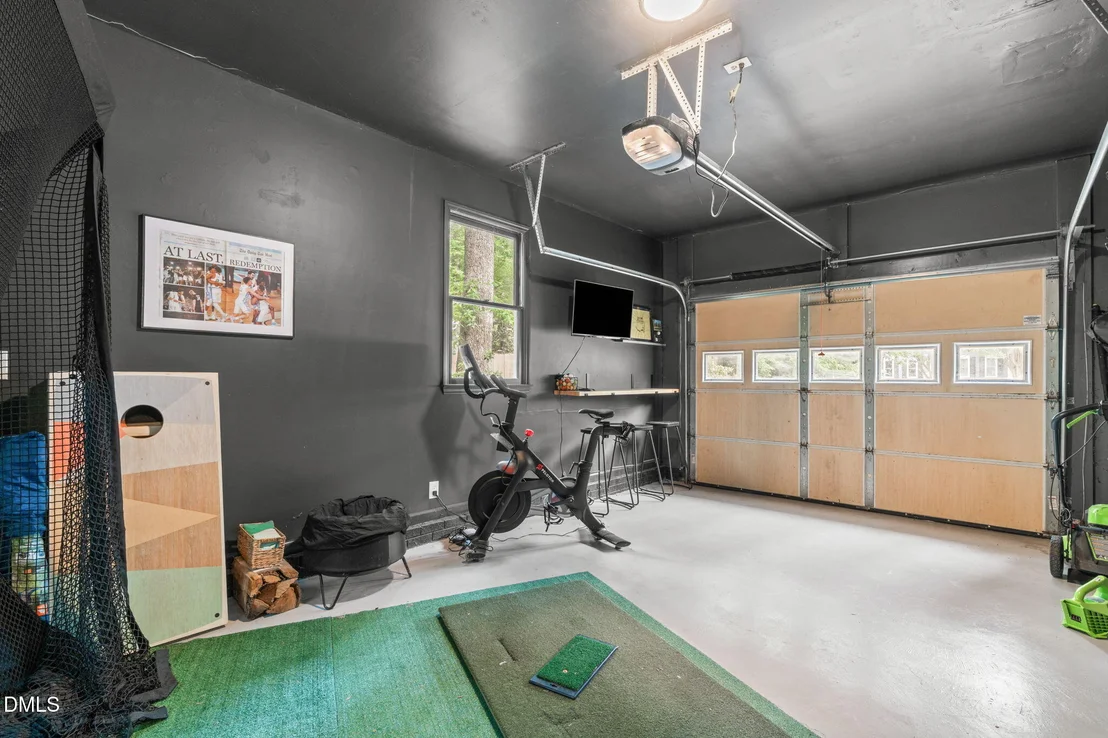 Photo of 219 Heidinger Drive