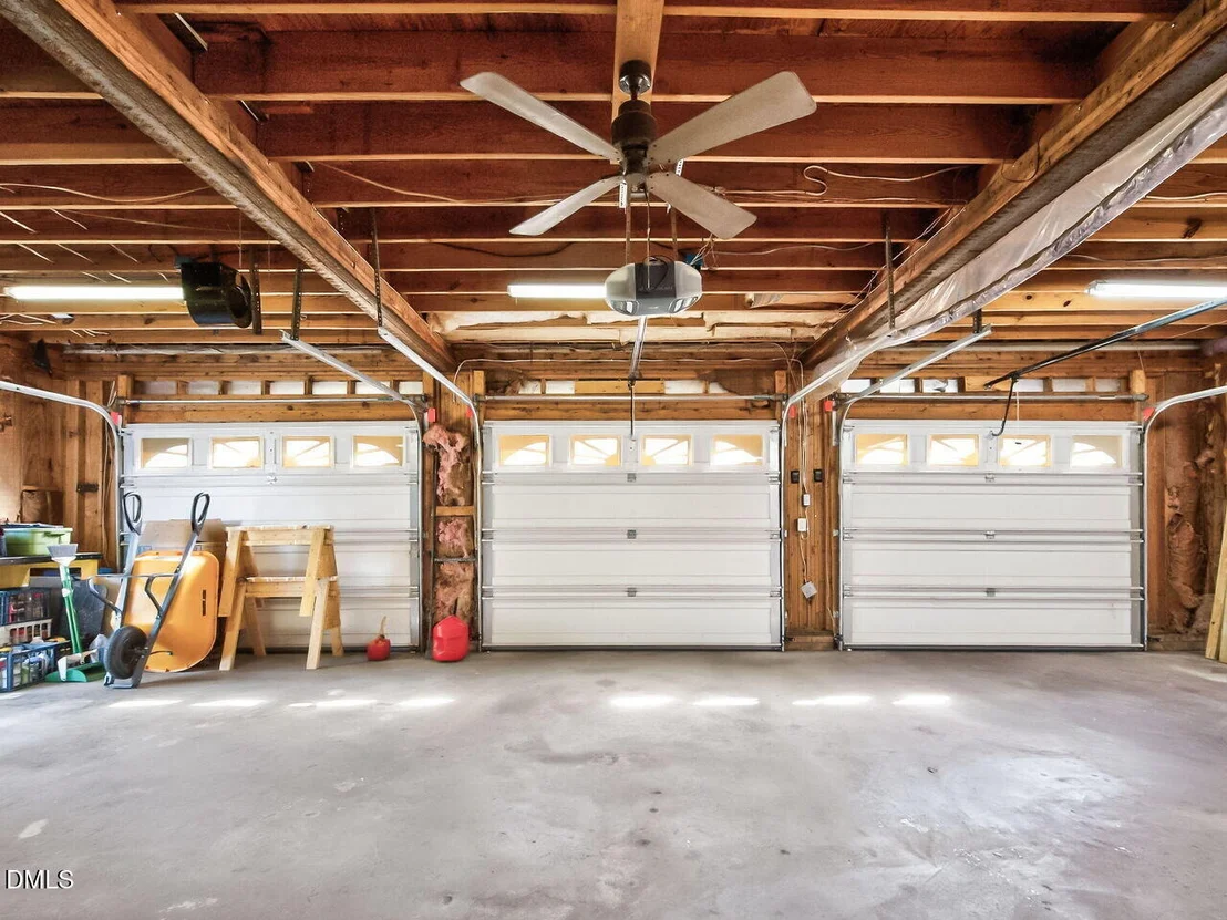 Photo of 1425 Raybon Drive