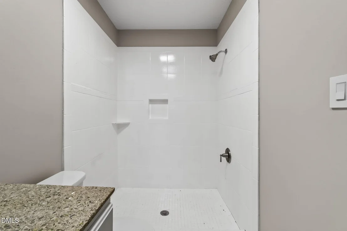 Photo of 209 Chic Ennis Road