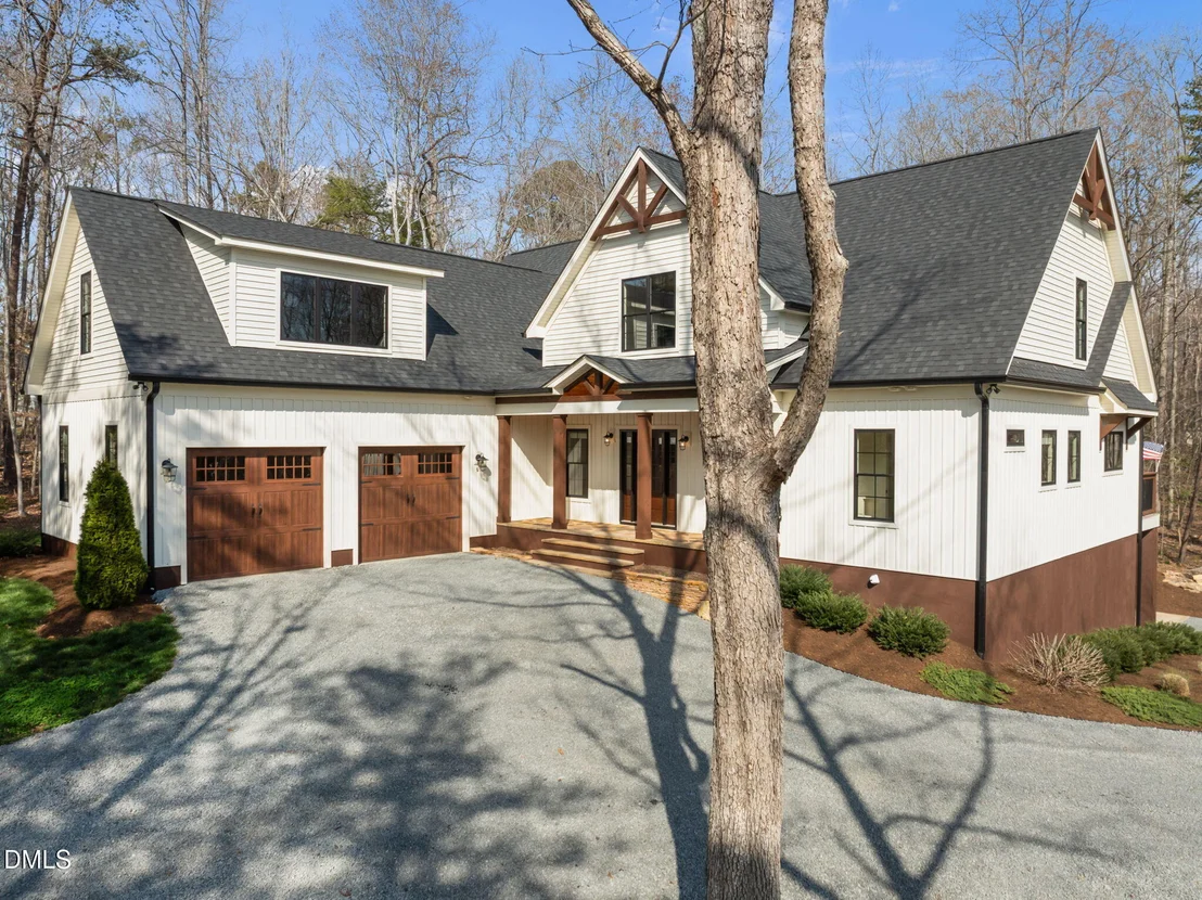 Photo of 6450 Moores Mill Road