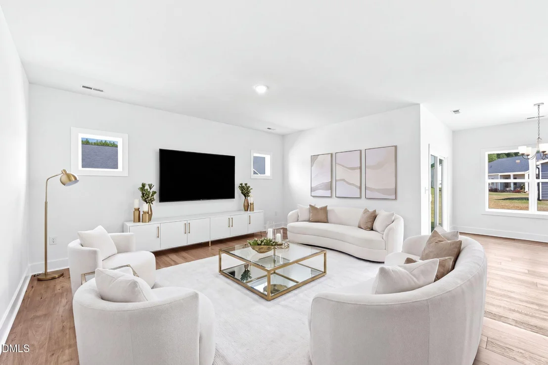 Photo of 30 Loganberry Avenue