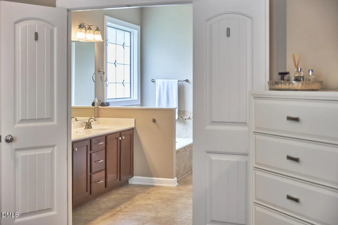 Photo of 2106 Hemlock Hill Drive