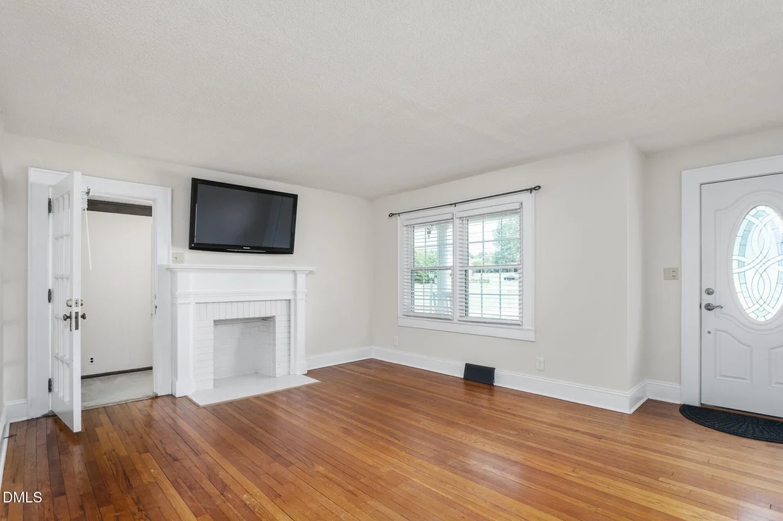 Photo of 3219 Alamance Road