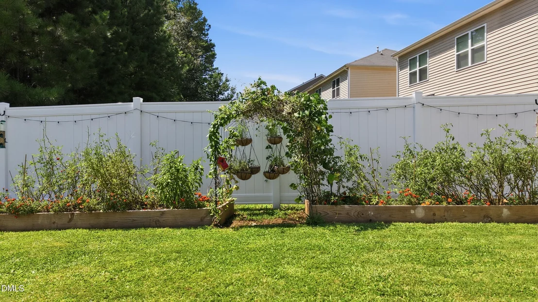 Photo of 124 Rosebud Lane