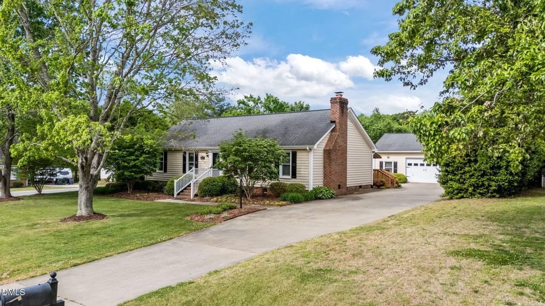 Photo of 101 Meadow Park