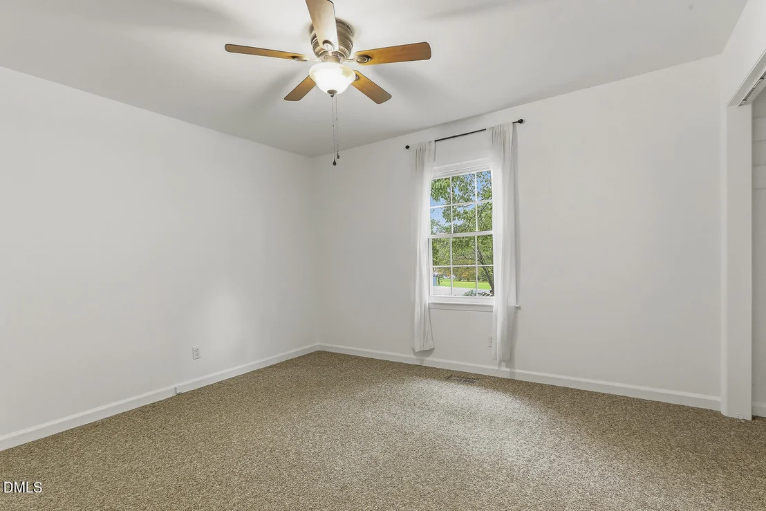Photo of 301 Edgewater Drive