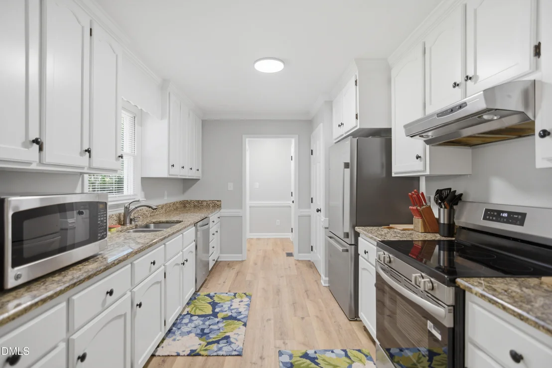 Photo of 6016 Hampton Ridge Road