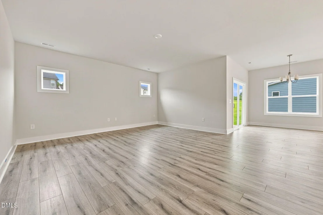 Photo of 139 Grinnell Loop