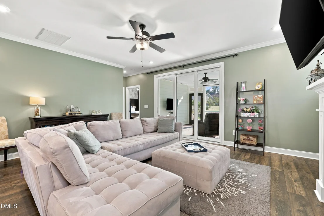 Photo of 2013 Woodbluff Drive