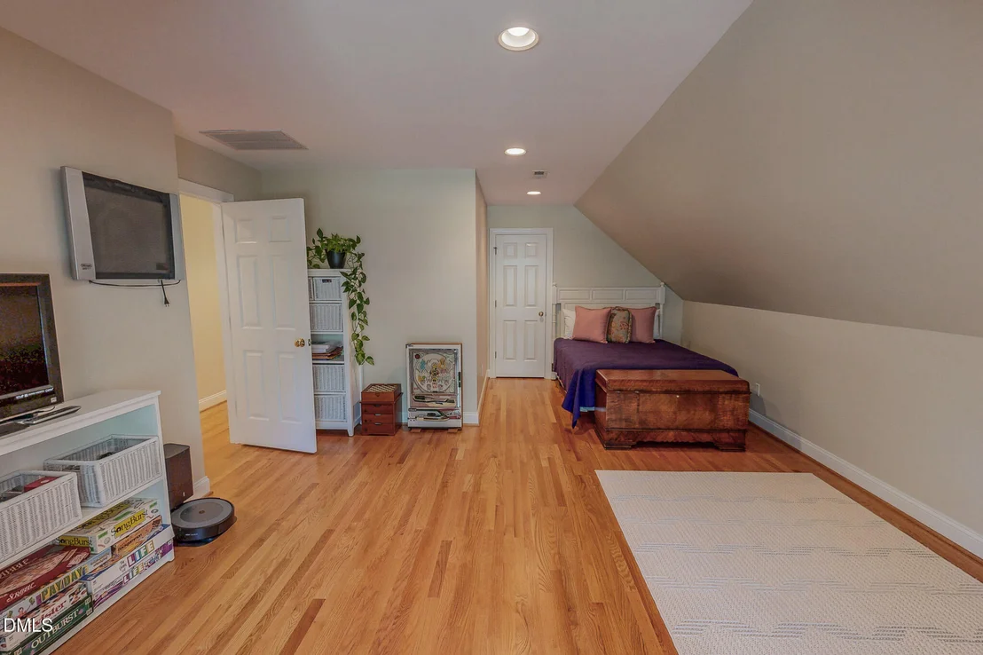 Photo of 355 Denada Path