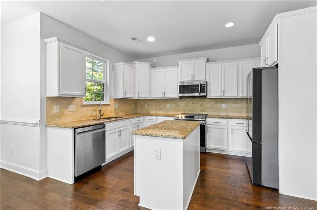 Photo of 106 Valley Stream Road