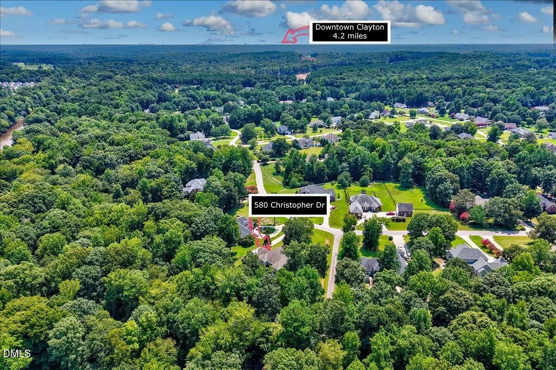 Photo of 580 Christopher Drive