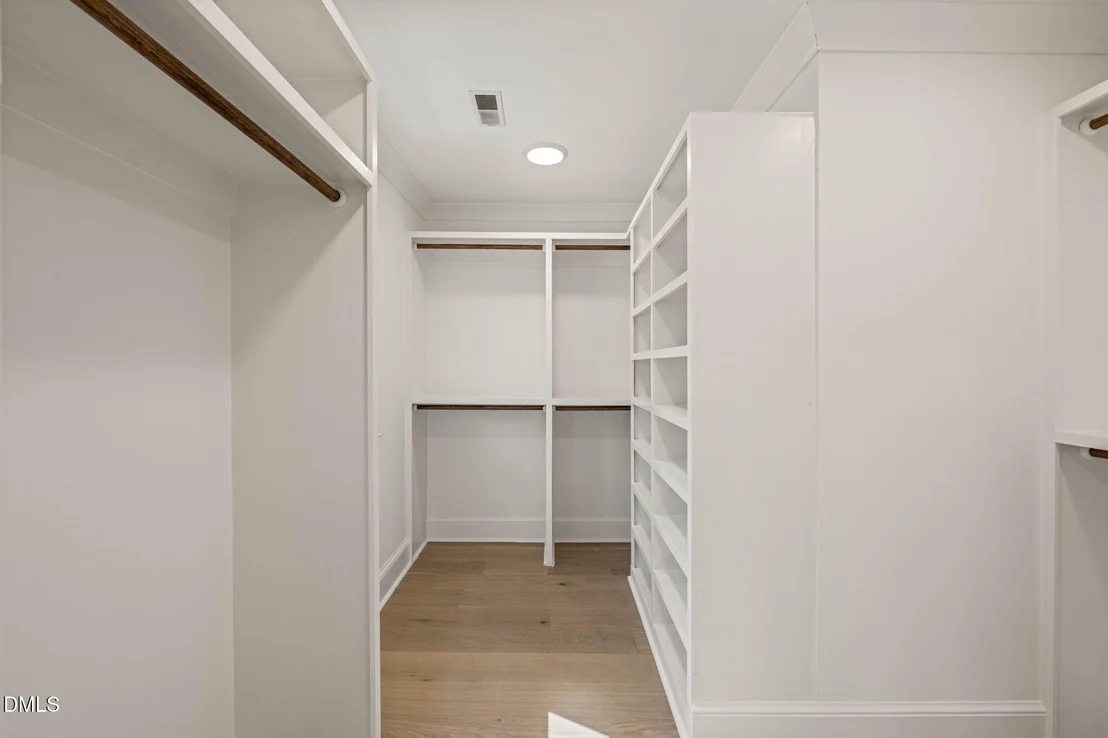 Photo of 2404 Beechview Court