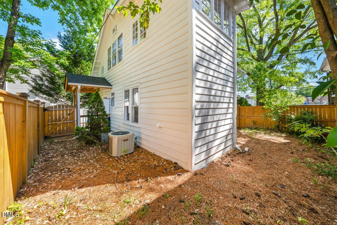 Photo of 405 N Gregson Street