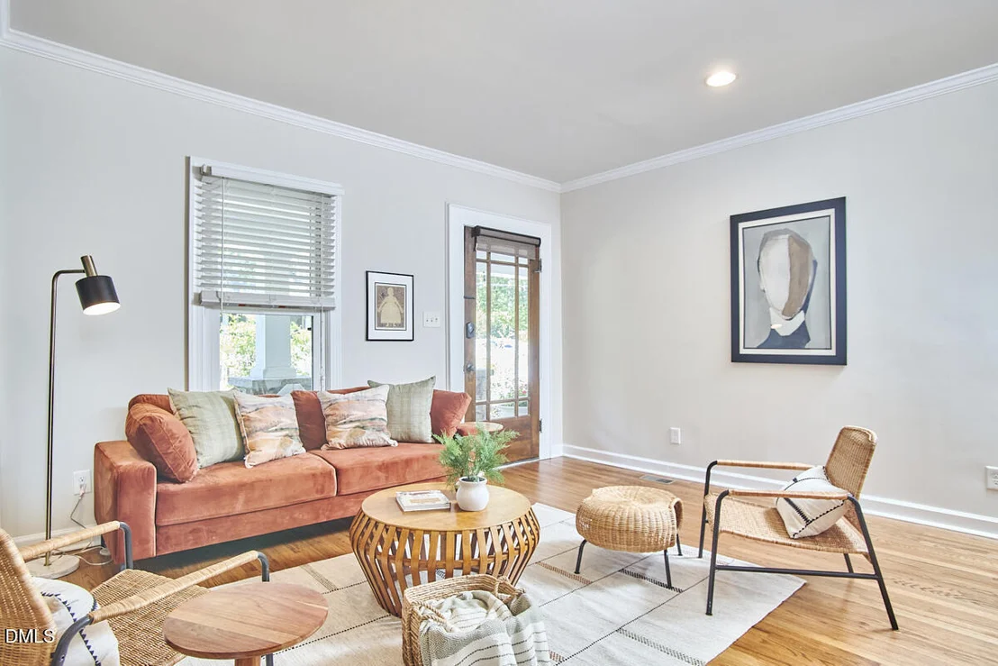 Photo of 2203 Chapel Hill Road