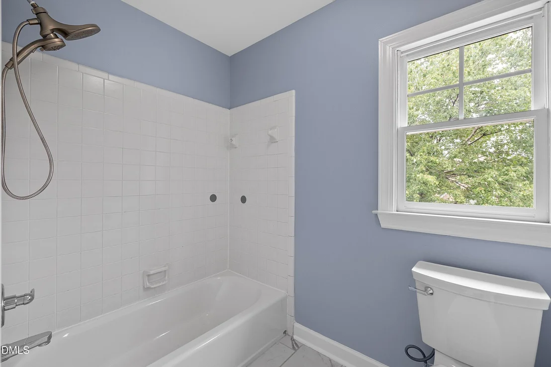 Photo of 100 Robbins Reef Way