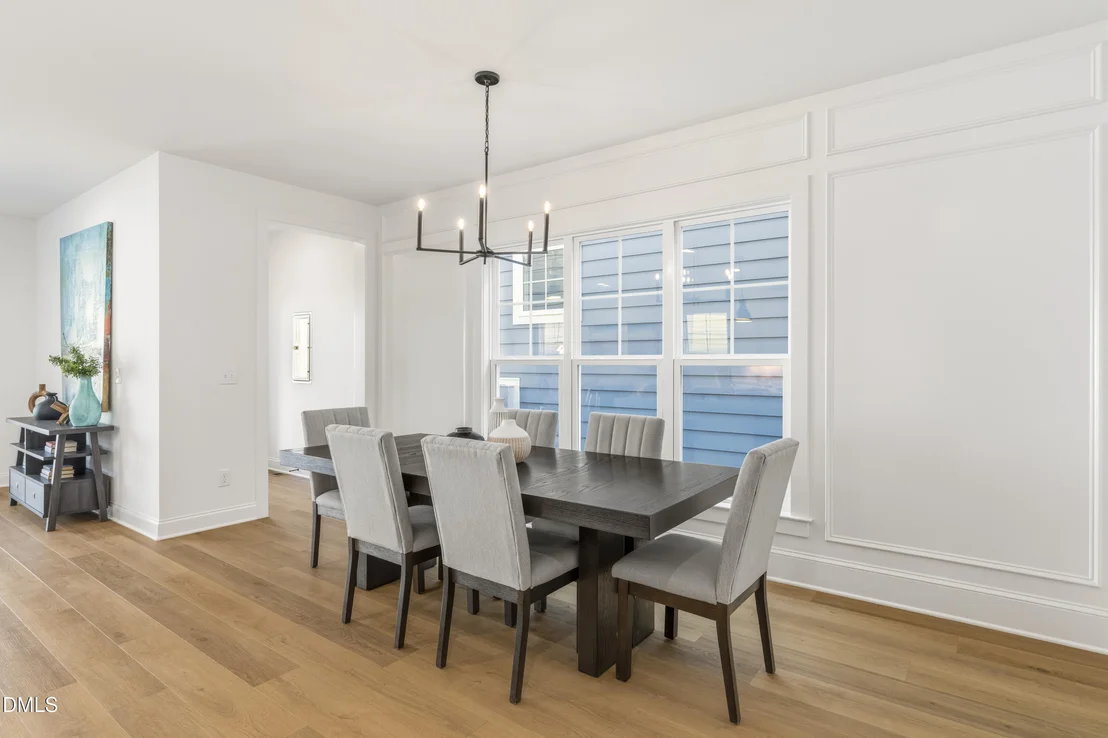 Photo of 722 1/2 Powell Drive
