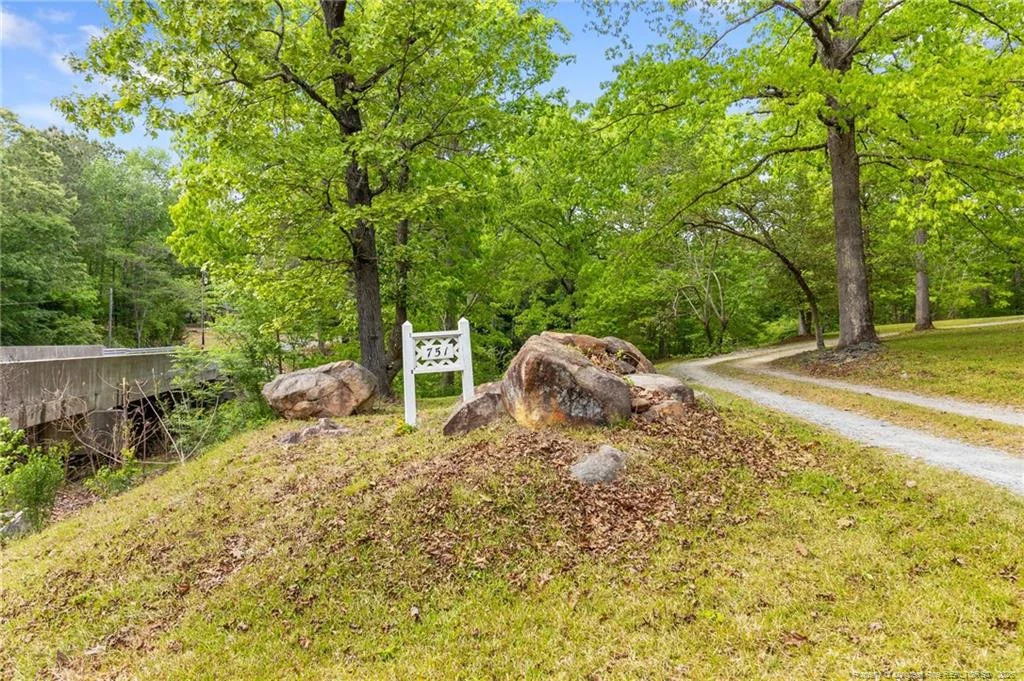 Photo of 751 Sheriff Watson Road