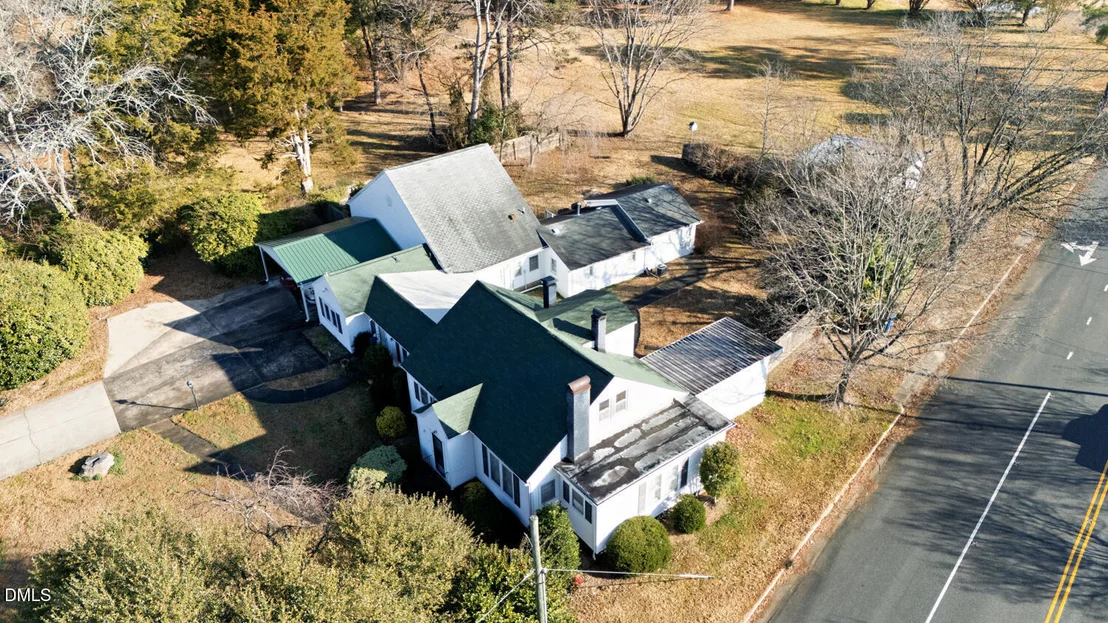 Photo of 1146 Rogers Road