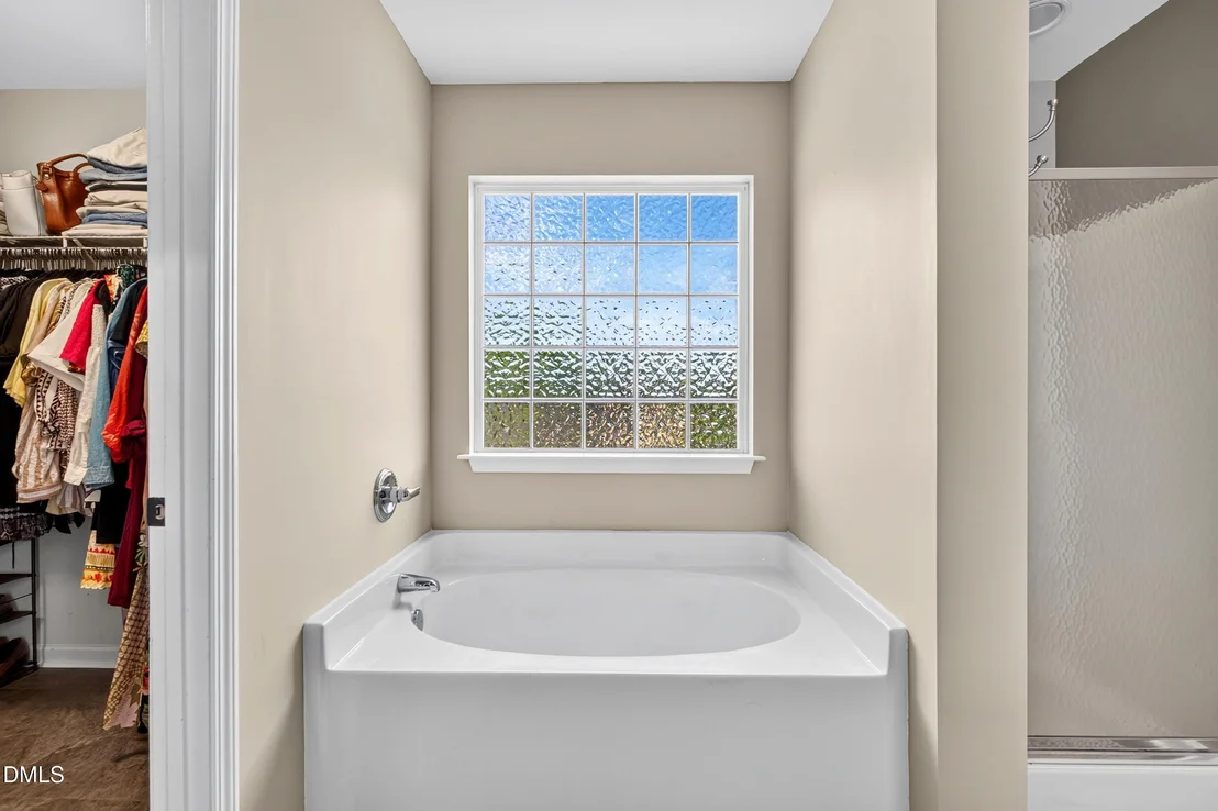 Photo of 2509 Covington Loop