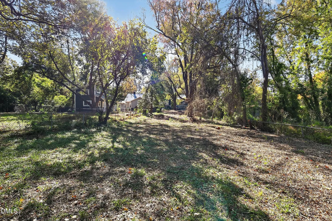 Photo of 2711-C Ashe Street
