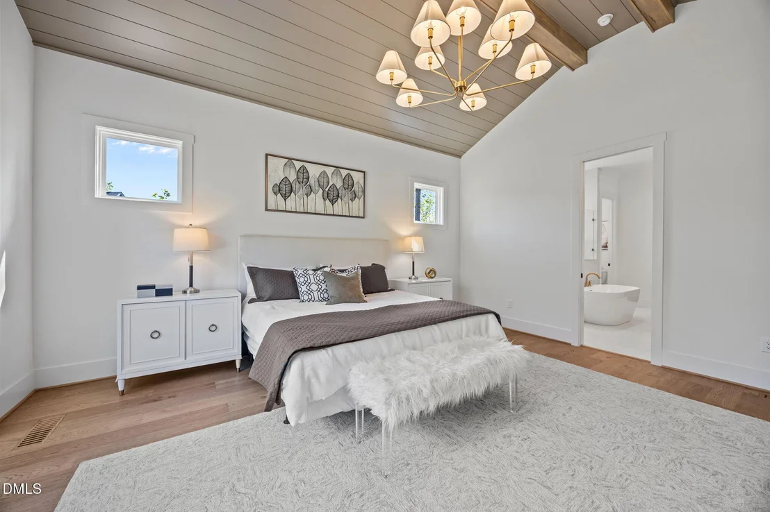 Photo of 35 Spanish Oak Drive