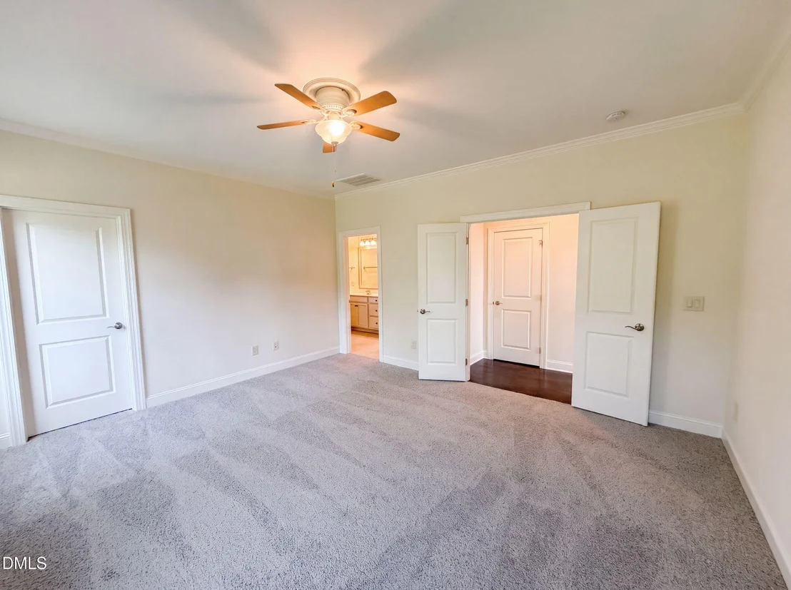 Photo of 1337 Farm Pond Trail