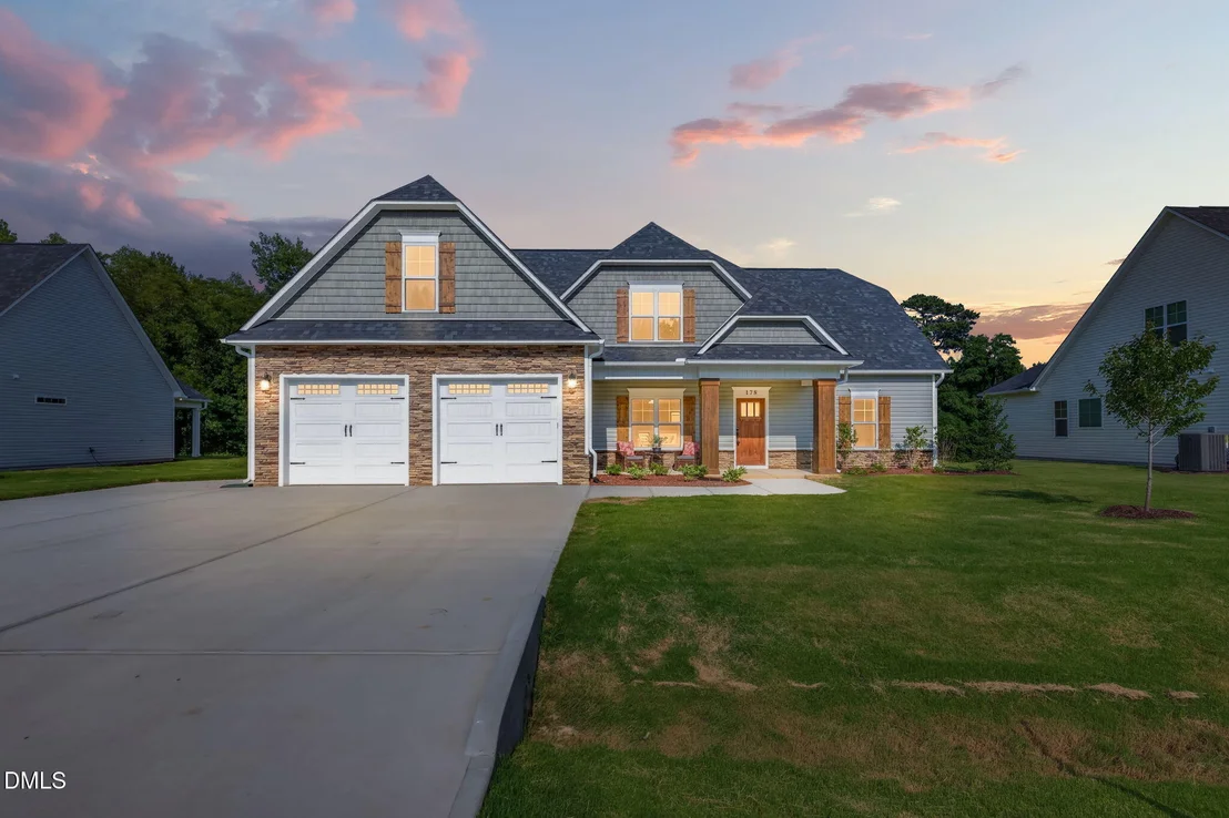 Photo of Unit LOT18 at 178 Bandelier Drive