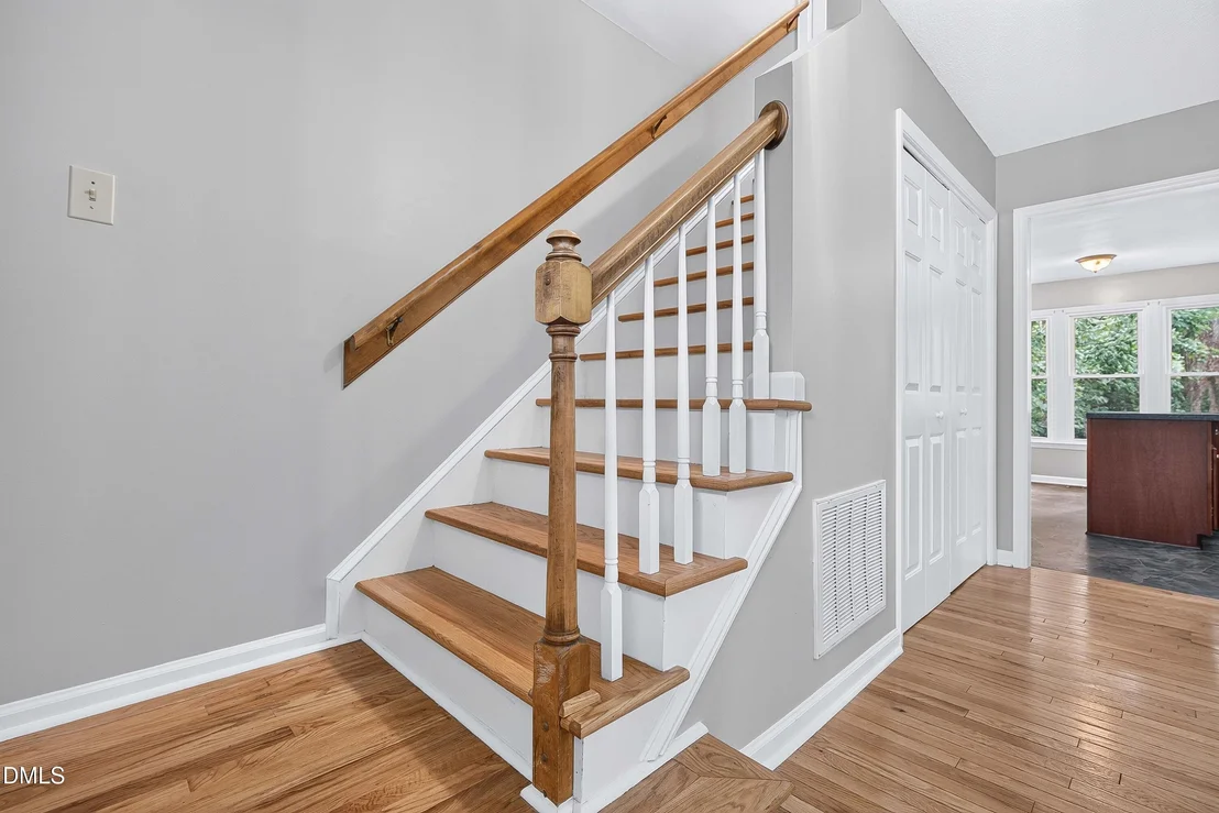 Photo of 908 Clifford Drive