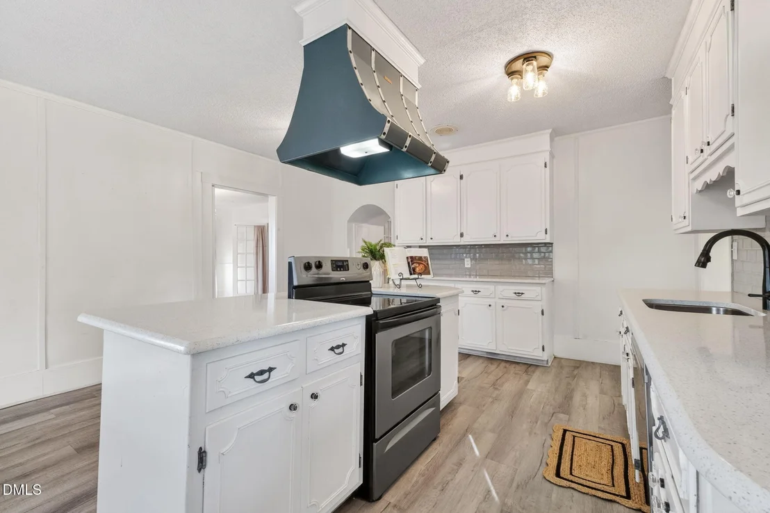 Photo of 207 W 3rd Street