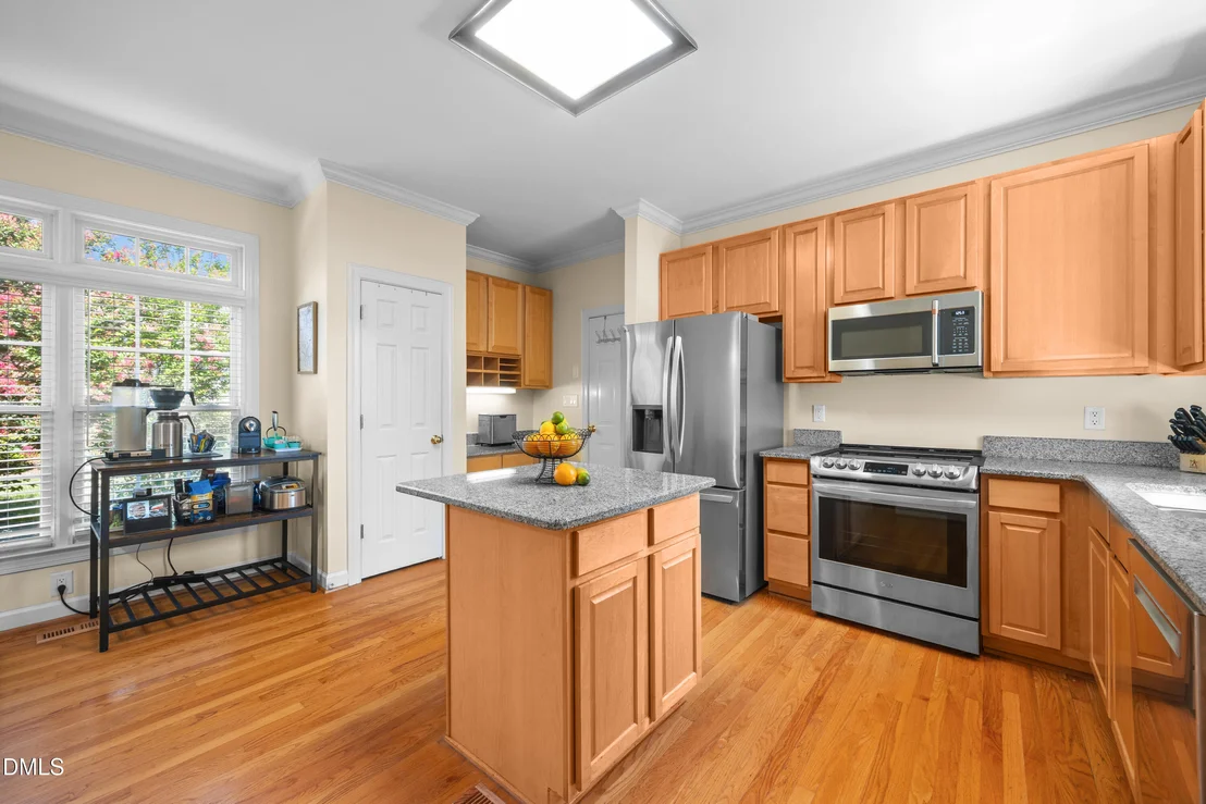 Photo of 143 S Fields Circle