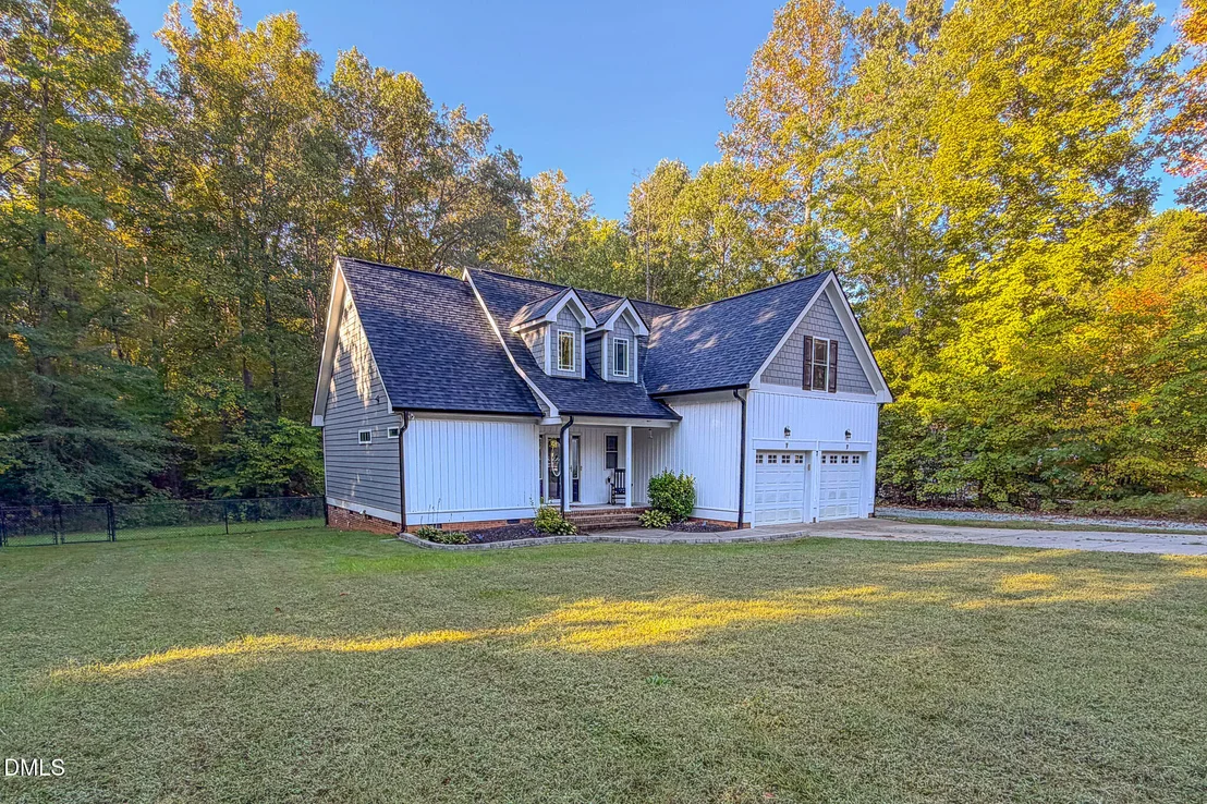 Photo of 131 American Road