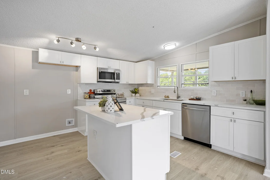 Photo of 2288 Biltmore Road