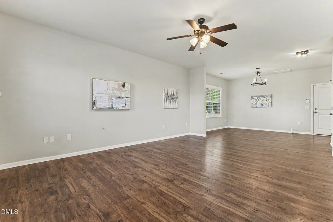 Photo of 1833 Birdhouse Lane