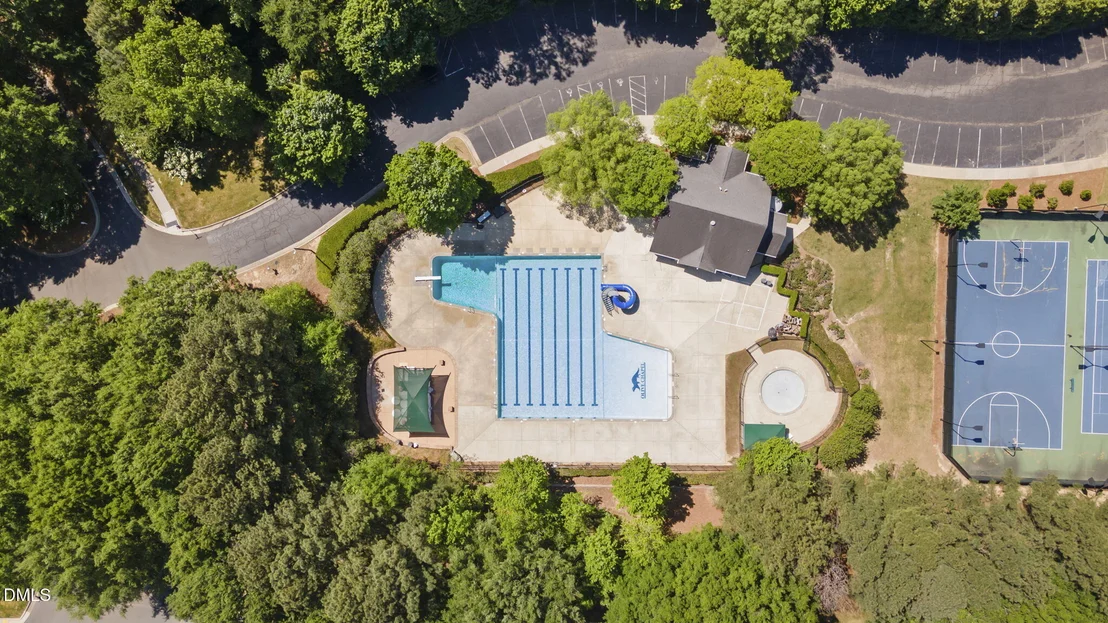 Photo of 809 Town Side Drive