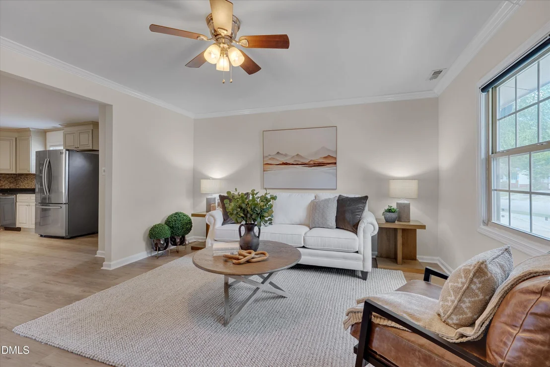Photo of 2224 Emerson Place