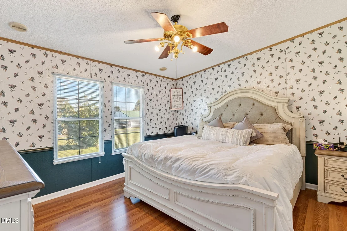Photo of 1190 Sanders Road