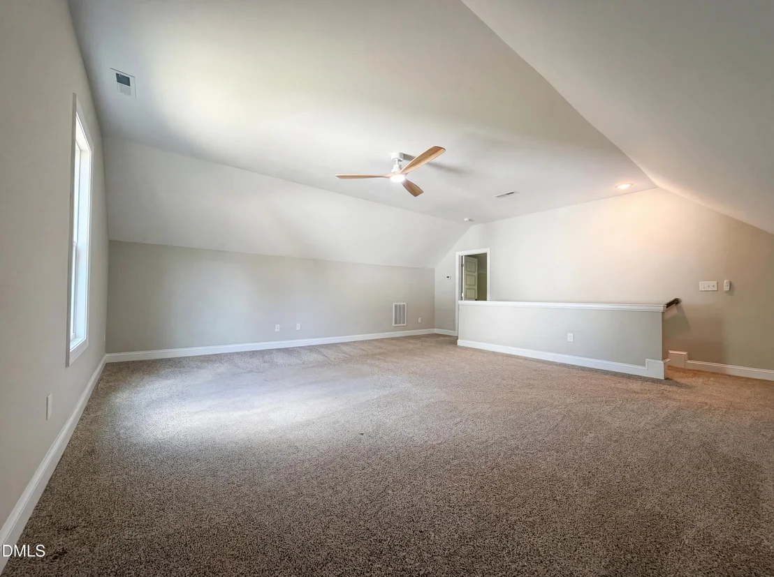 Photo of 903 Long Avenue