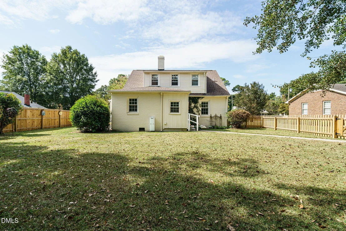 Photo of 316 W Parrish Drive