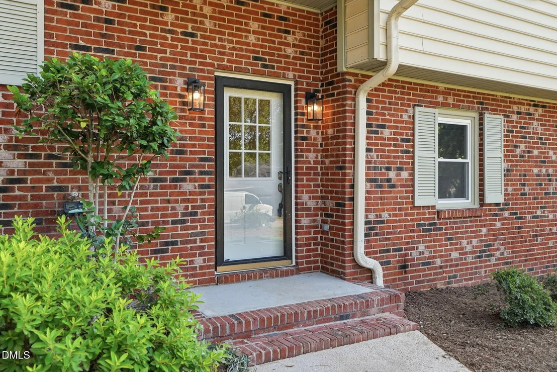 Photo of 803 Roanoke Drive