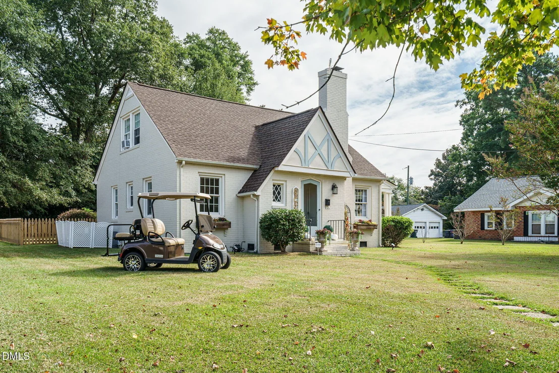 Photo of 316 W Parrish Drive