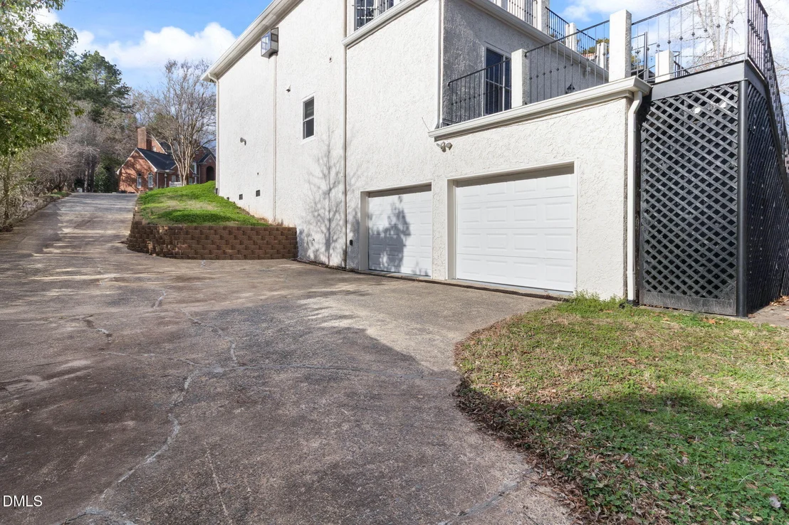 Photo of 4205 Swarthmore Road