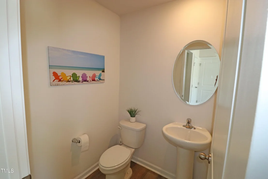 Photo of 5445 Carolines Way