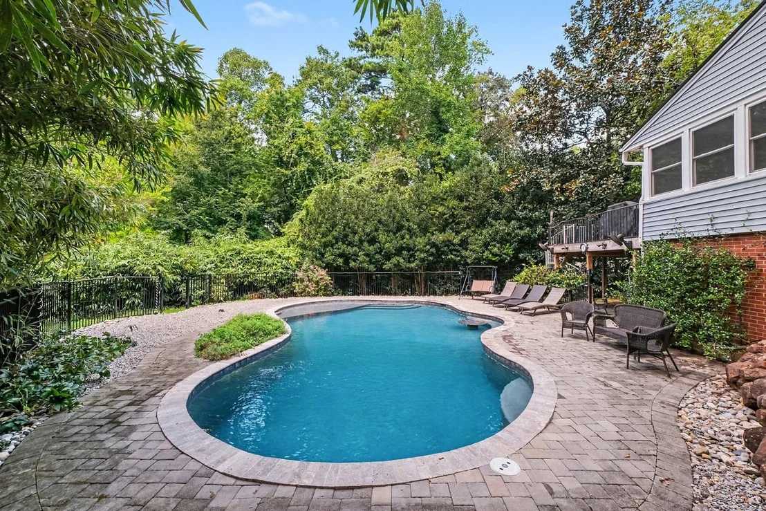 Photo of 410 Brookside Drive